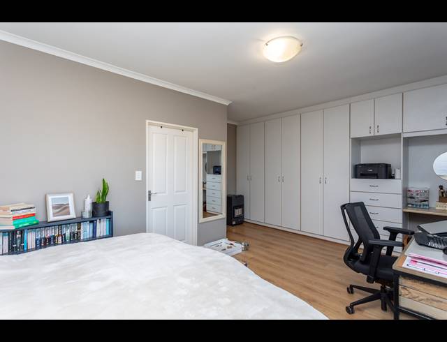 3 BEDROOM HOUSE TO LET IN VAN RIEBEECKSHOF
